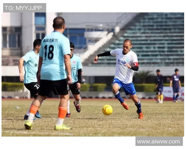 深圳足球队在大师赛积分榜上以73分稳居第一名,展现强劲实力 深圳足球队在大师赛积分榜上以73分稳居第一名,展现强劲实力