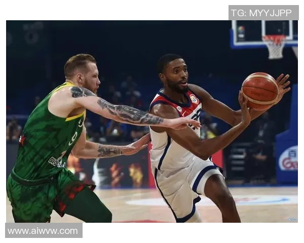 足球与篮球明星的精彩瞬间展现运动魅力与激情对决 足球与篮球明星的精彩瞬间展现运动魅力与激情对决