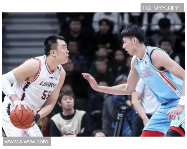 重庆篮球队与南京篮球队赛后复盘分析双方状态及表现对比